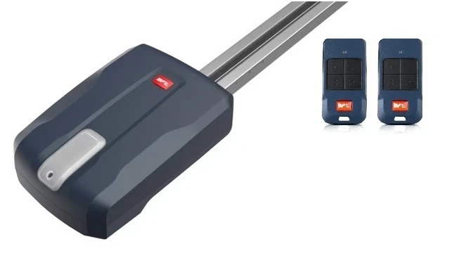 R881003 00021.jpg